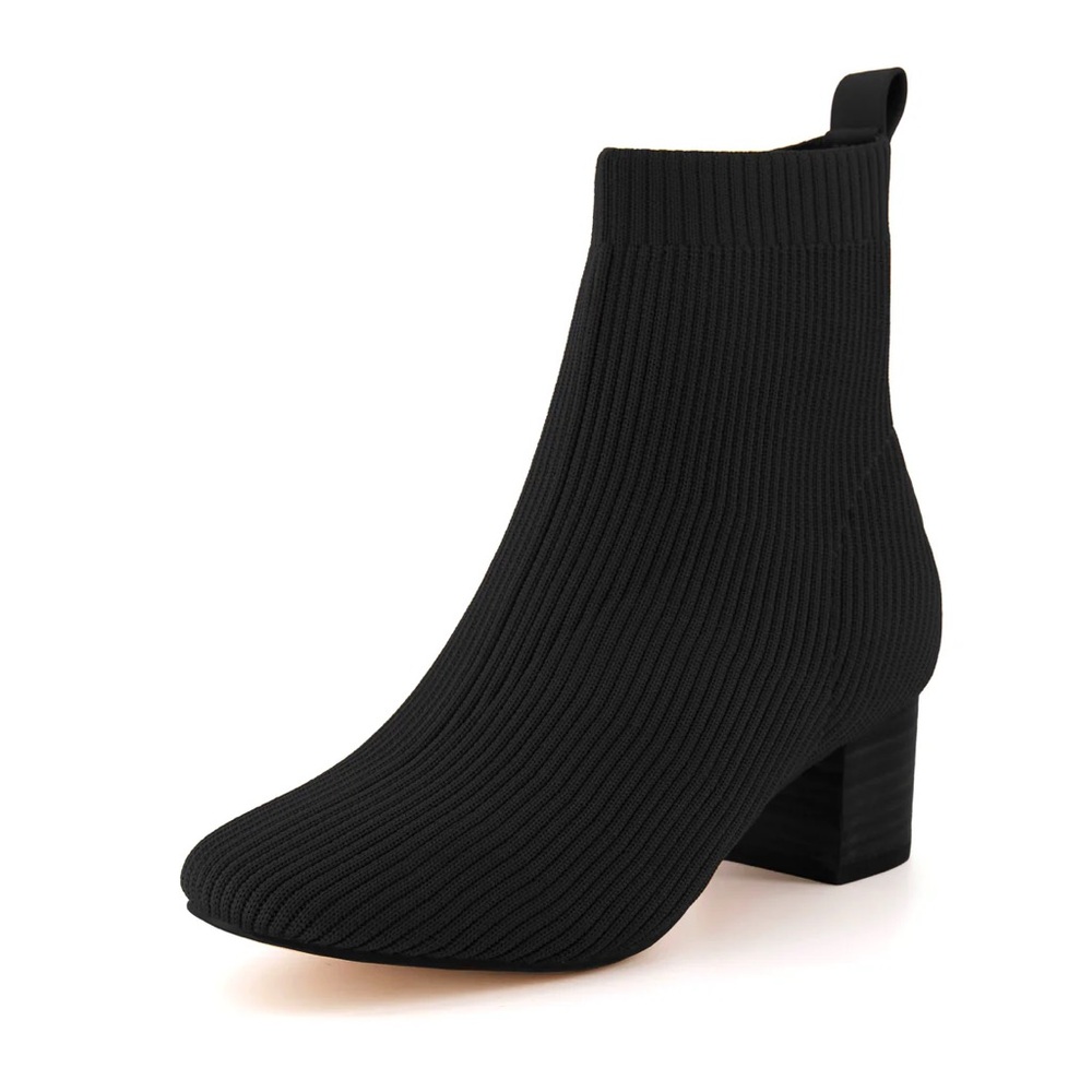NWT Neely Black Knit Sock Booties with Block Heel